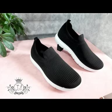 stylish men's sports shoes - 5.23 usd