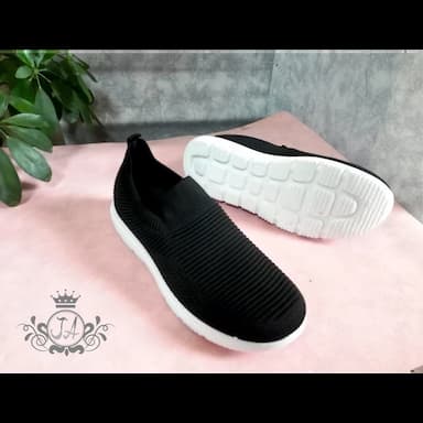 stylish men's sports shoes - 5.23 usd