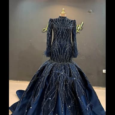 wedding dress - 299.99 usd