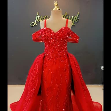 wedding dress - 299.99 usd