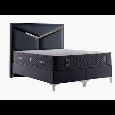 lizbon still's bedroom - 199.9 usd