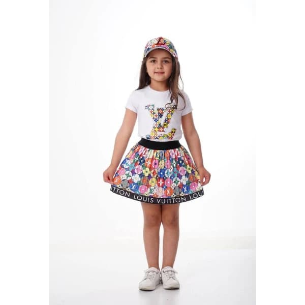 girl suit - 8.49 ~ 8.5 usd $