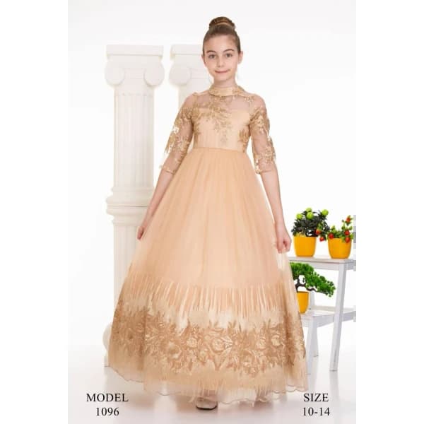 girl's dress - 5.99 ~ 6 usd $