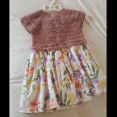baby girl dress - 14.99 usd
