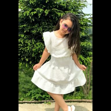girl's dress - 7.99 usd