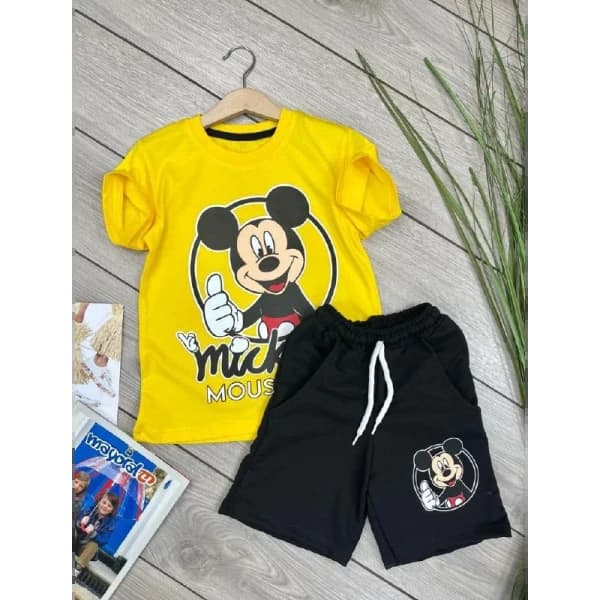 kids sports suit - 3.37 ~ 3.38 usd $