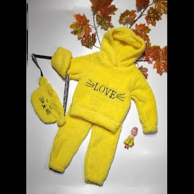 my daughters pajamas - 4.49 usd