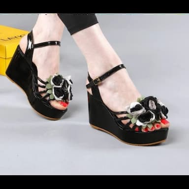 attractive shiny low heel slippers - 21.99 usd