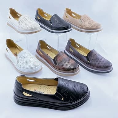 women shoes - 21.99 usd