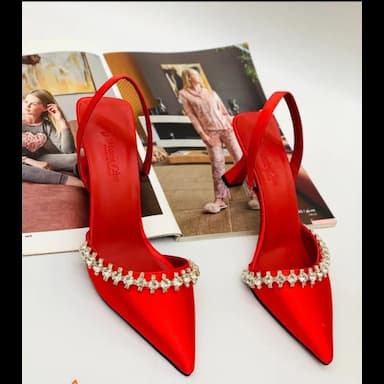 high heels - 13.9 usd
