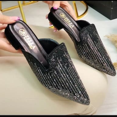 women shoes - 21.99 usd