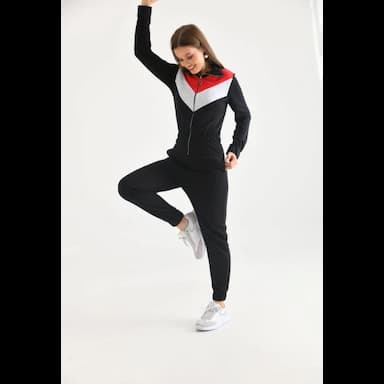 tracksuit - 14.99 usd