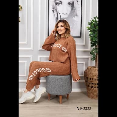 women knitwear suit - 14.99 usd
