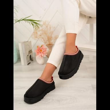 women boots - 12.99 usd