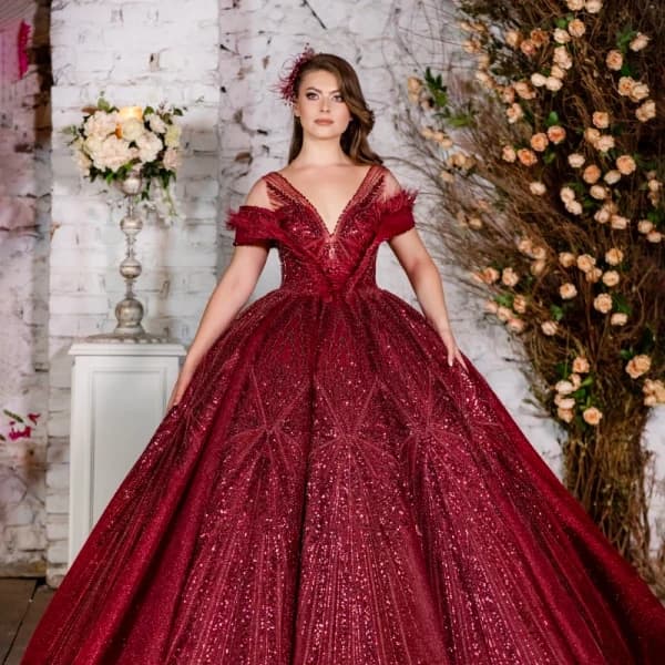 bridal gown - 499.99 ~ 500 usd $