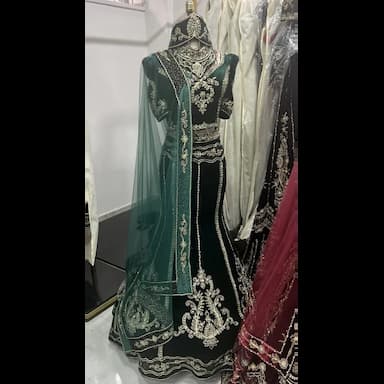 henna night dresses - 399.99 usd