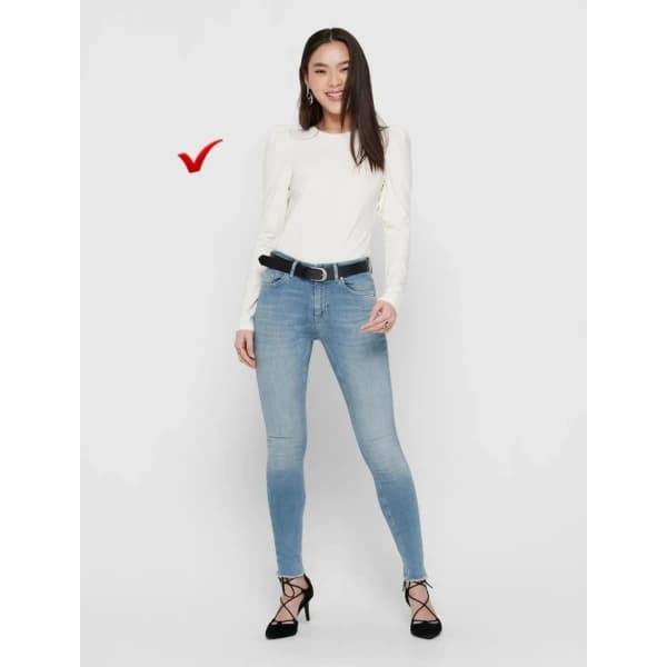 women's jeans - 11.19 ~ 11.2 usd $