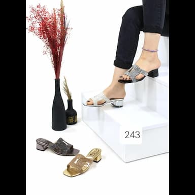 heeled shoes - 9.5 usd