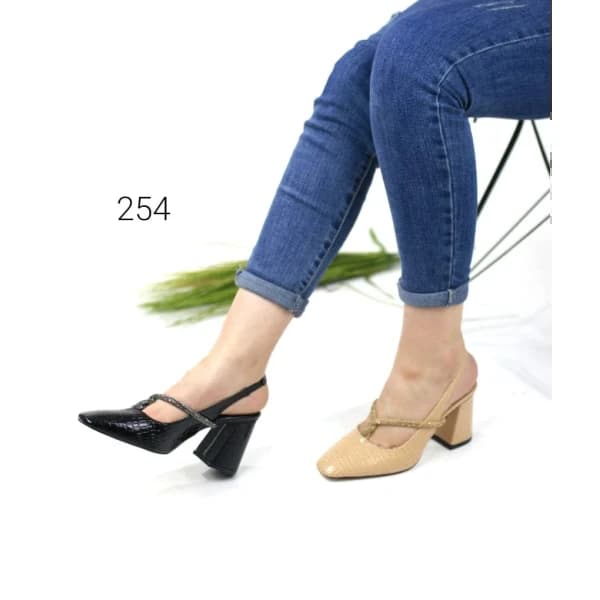 heeled shoes - 9.5 usd $
