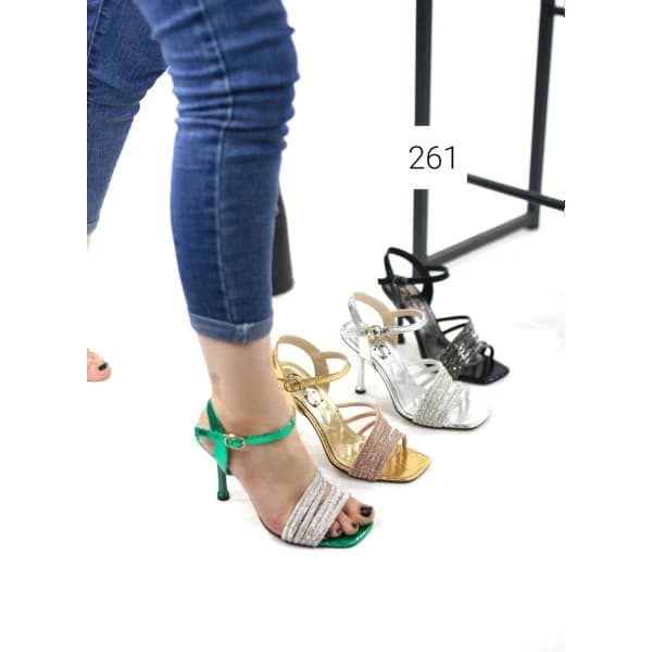 heeled shoes - 9.5 usd $